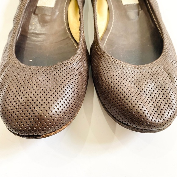 LANVIN Paris brown leather perforated ballet flats - Picture 3 of 8